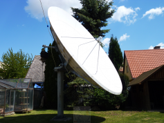 dxsatcs-amos-3-7-at-4-west-middle-east-beam-reception-prodelin-450cm-Lucenec-slovakia-w